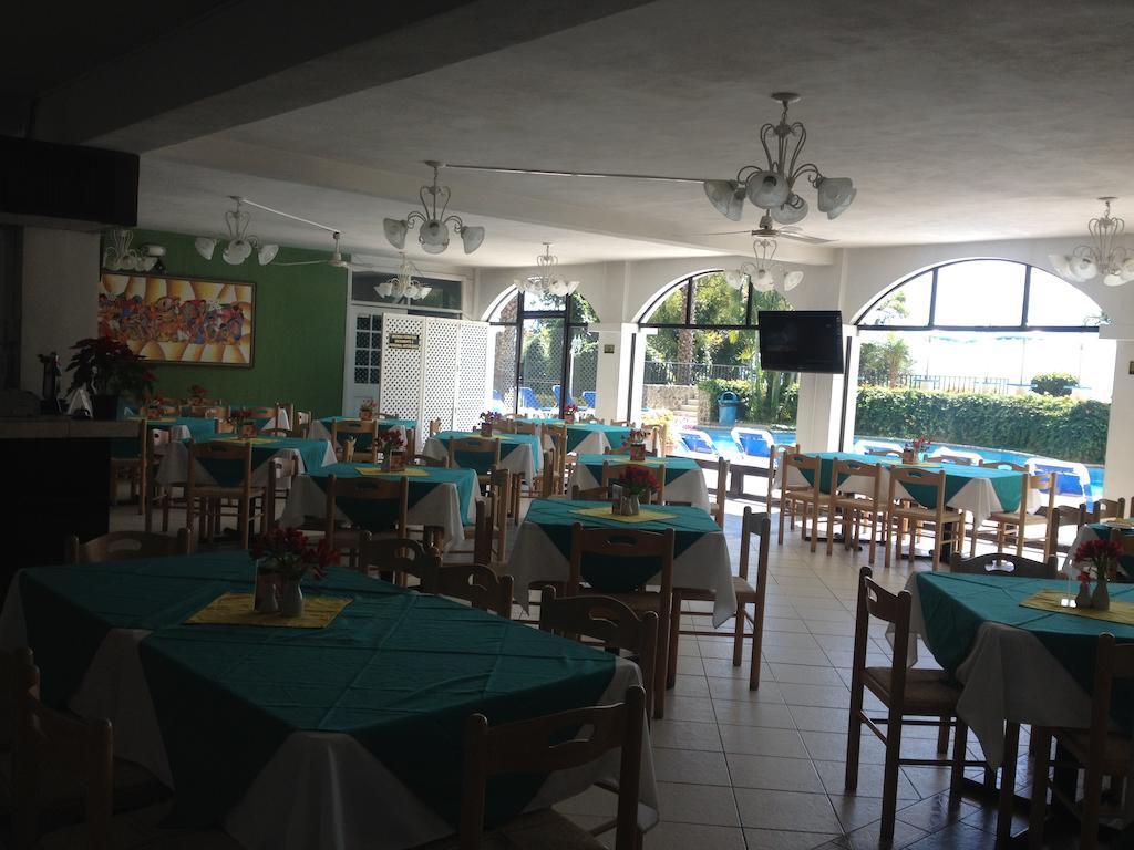 Hotel La Riviera De Atitlan Panajachel Eksteriør billede