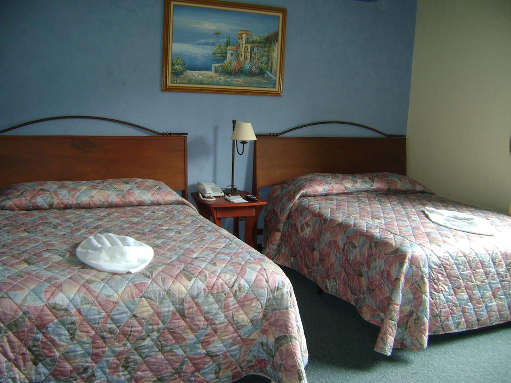 Hotel La Riviera De Atitlan Panajachel Værelse billede